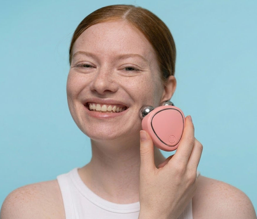 Equipo de Rejuvenecimiento y Lifting Facial de Microcorriente Gleaty